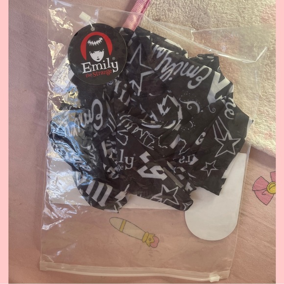 Emily the strange mesh long sleeve top - Picture 2 of 3